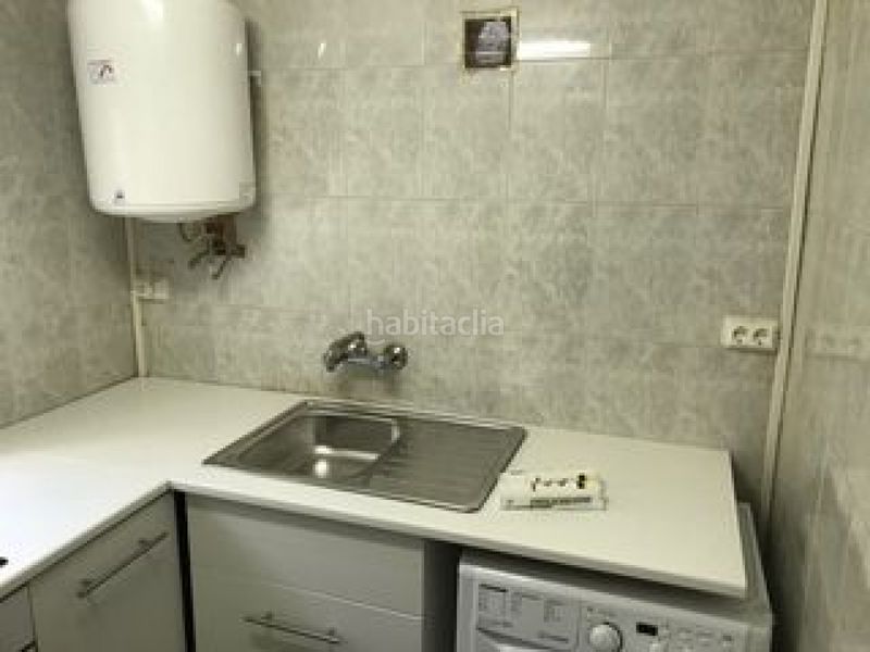 Foto b74f2fa0-7dd1-40ff-b1a2-8469a4bce64e. Edificio  completo en venta 365m2 en nou barris, en Barcelona
