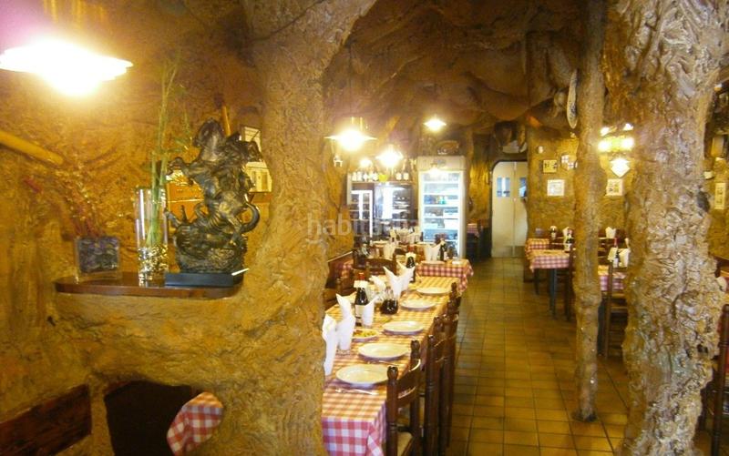 Foto f5d8376c-9699-43fa-b577-0a467637bf1f. Alquiler local comercial restaurante en alquiler sin traspaso en Barcelona