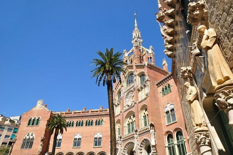 Foto 494f47e9-4167-4814-a37f-cffdc6fede07. Pis a Raval Barcelona
