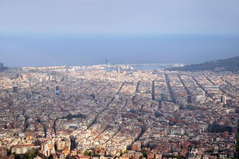 Foto 65b2224e-a56d-4a5a-be44-260ba32e6445. Piso  en venta con licencia turistica en Raval Barcelona
