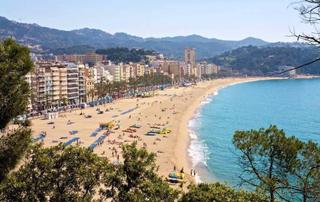Terreny residencial a Castelló d´Empúries. Solar en venta en empuriabrava