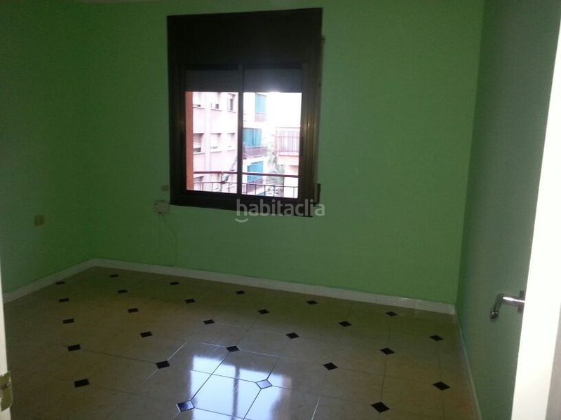 Foto 9f79ff14-bae7-4c63-ae8c-edf7aadb316e. Appartement dans Llefià Badalona