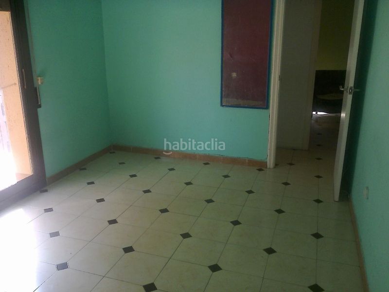 Foto d5b08e13-7fd8-4cfc-91f5-0158a586bfba. Appartement dans Llefià Badalona