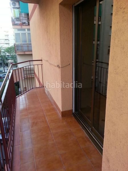 Foto fdfd85f5-448d-4a4d-9161-9648a18d1306. Appartement dans Llefià Badalona