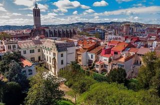 Terreny residencial a Ca n'Aurell. Solar en venta en terrassa