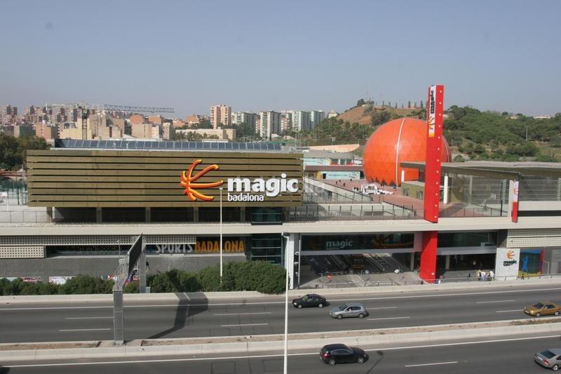 Foto 45d73b25-7a0b-45ac-b9ac-080d39630e22. Edificio  residencial en venta en rentabilidad en Badalona