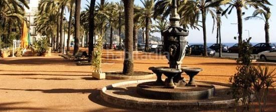 Foto e0dcd863-bae3-418d-8c78-dcc3ef8e8a57. Affitto edificio in Centre Lloret de Mar