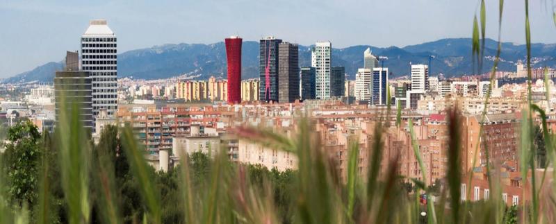 Foto 01c5aa6c-ba07-433d-b521-a3e93144ce21. Edificio  en venta zona La Torrassa en La Torrassa Hospitalet de Llobregat (L´)