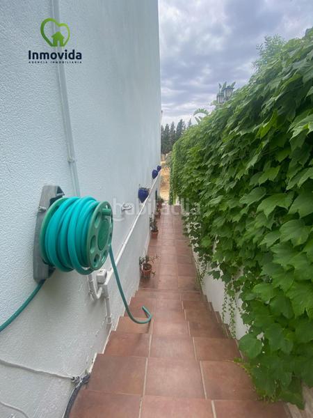 Foto 1e2f0fc4-eba3-4401-98d3-c4fc99af1060. Chalet  con piscina privada en Alcolea Córdoba