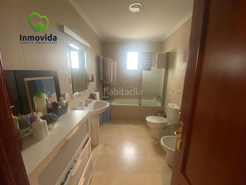 Foto a75a9519-ed82-47d2-a6a1-846acb044000. Chalet  con piscina privada en Alcolea Córdoba