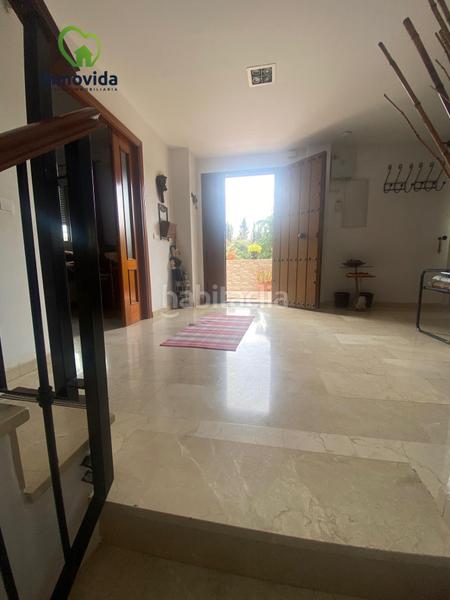Foto dc58e0d5-96e7-4eb6-abb8-262d29e7618b. Chalet  con piscina privada en Alcolea Córdoba