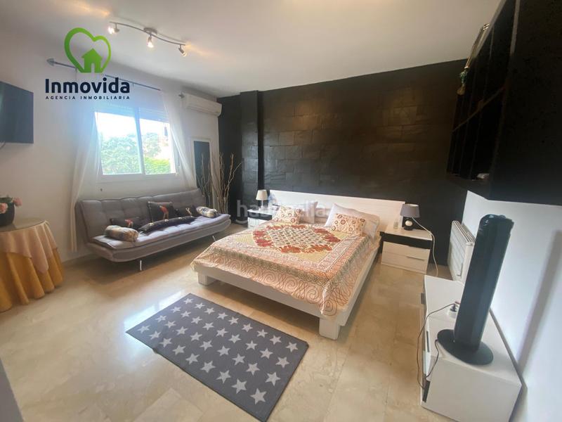Foto eb3be076-3fc0-499e-8997-1a81cddae1ef. Chalet  con piscina privada en Alcolea Córdoba