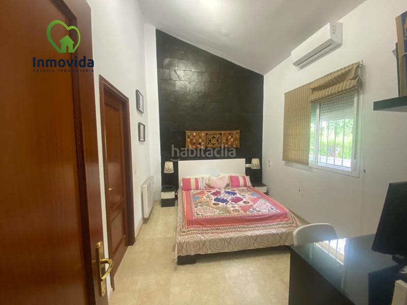 Foto f1690411-c4bc-4077-a95a-45211be2637a. Chalet  con piscina privada en Alcolea Córdoba