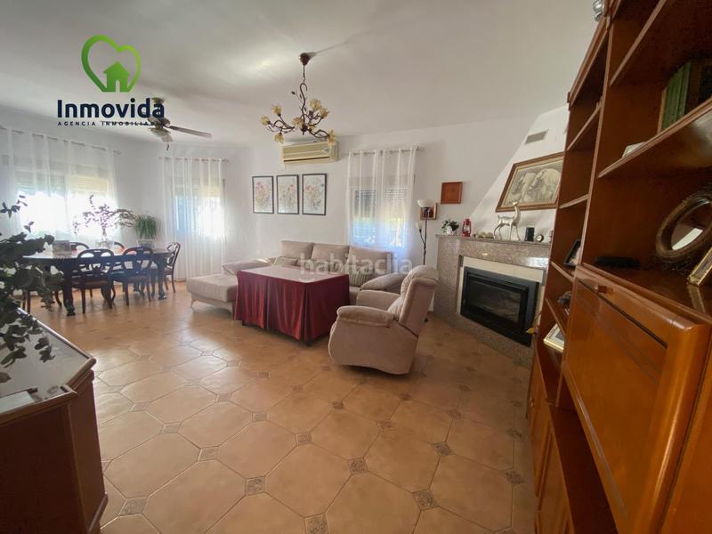 Foto ef61931d-22d5-440f-bfde-58609aecd1cc. Xalet amb aparcament a Alcolea Córdoba