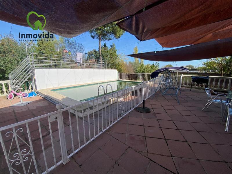 Foto fbcd35e2-3a3e-4121-b0ee-40a123c7502c. Xalet amb aparcament a Alcolea Córdoba