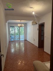 Piso en Viñuela - Rescatado