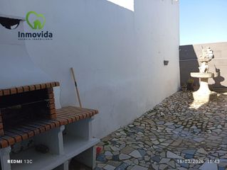 Maison à Fernán - Núñez. Casa reformada en fernan  nuñez por solo 119,000
