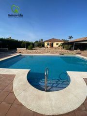 Chalet en Alcolea