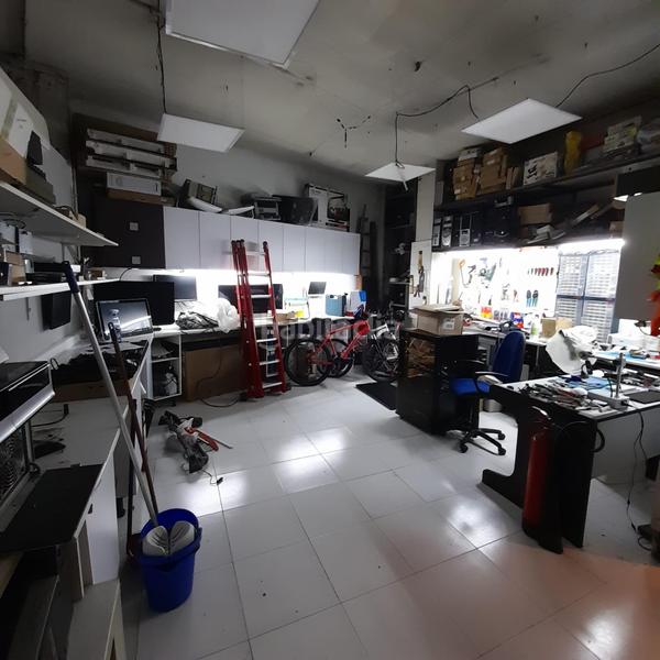 Foto e94343e6-d4b6-4c21-9b4a-5b2f75cf99bc. Alquiler local comercial  en Maliaño en Camargo