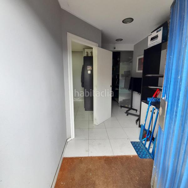 Foto 0c1d192a-a52f-4316-b0f3-f0a9113d91bc. Lloguer local comercial a Maliaño Camargo