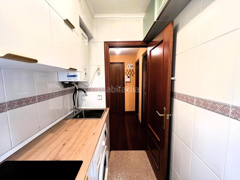 Foto 9953239d-8eb4-4ad9-9edf-d0ef86983064. Piso en calle elcano 2 apartamento luminoso en pleno centro , tranquilidad y comodidad a tu alcance en Santander