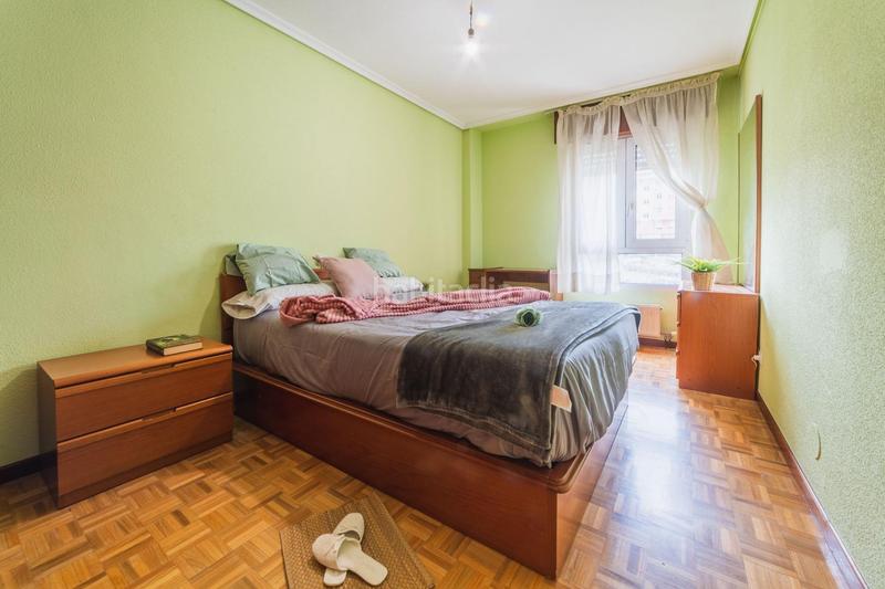 Foto 76013d18-0cfe-4b3b-86b9-6b3a54408a11. Pis amb calefacció aparcament a Alisal - San Román Santander