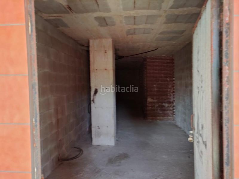 Foto 2a1a68f2-d958-4548-a903-5b975f4e4ca4. Local comercial  para reformar en General Dávila en Santander