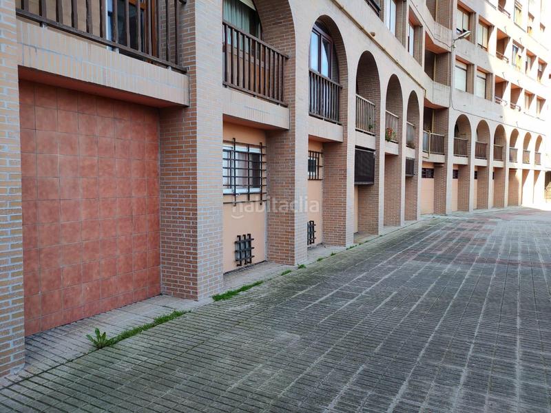 Foto b62ddca7-ff83-4d08-b3e1-17e4460a8255. Local comercial  para reformar en General Dávila en Santander