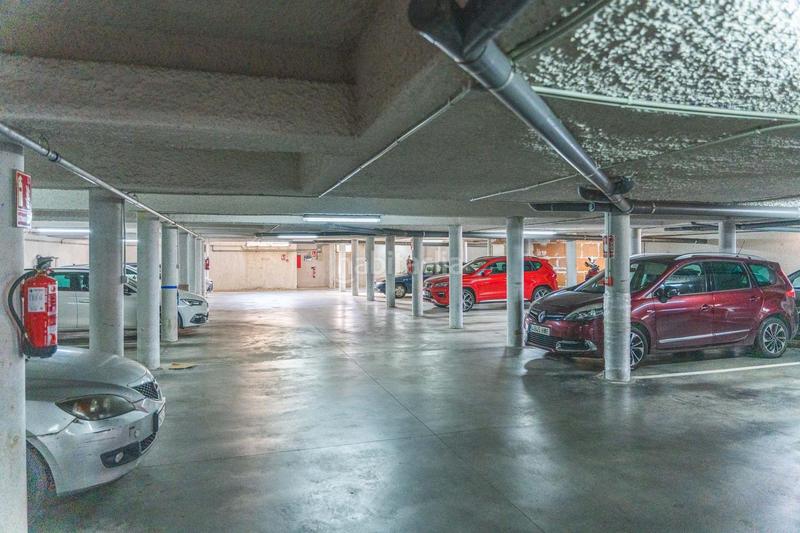 Foto 94fa356b-db12-4440-a125-8d0378405743. Autoparkplatz in Heras - Santiago - San Salvador Medio Cudeyo