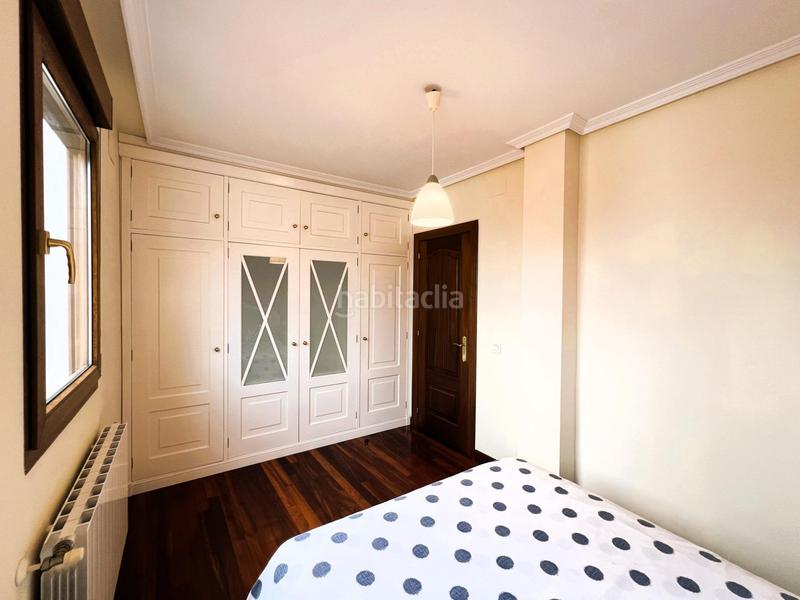 Foto 609621f0-6939-471c-8503-7dbe52ad5cc6. Appartamento con riscaldamento in Puerto Chico Santander