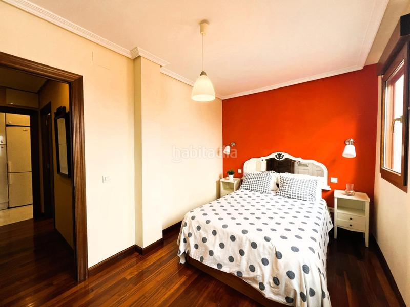 Foto cc316d19-dfaa-4343-a1d7-bde24d16aaa4. Appartamento con riscaldamento in Puerto Chico Santander