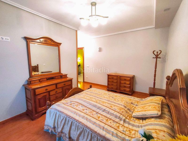 Foto d609c346-c416-4567-8a16-1ee69520c604. Casa aparellada amb calefacció aparcament a Castañeda