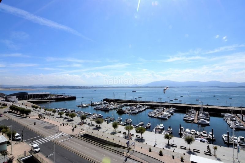 Foto e7b7e02a-7faa-44e6-849b-fe8f69309f15. Lloguer pis amb calefacció a Puerto Chico Santander