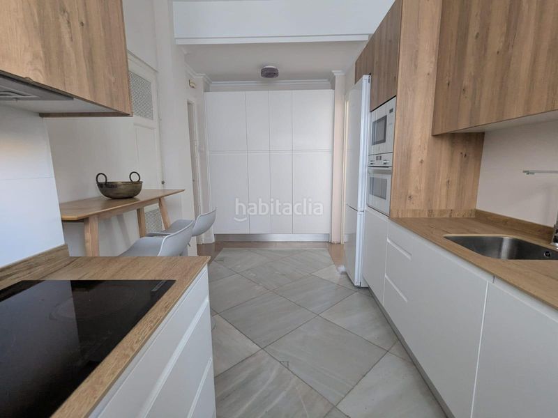 Foto 112bbb84-3d28-4ca3-b6bd-d07619999342. Rent flat with heating in Puerto Chico Santander