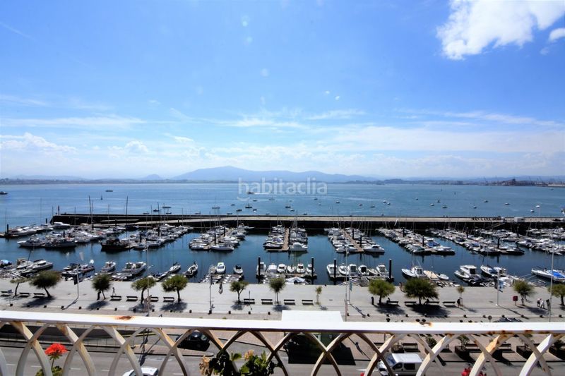 Foto 32811495-35a6-4751-823e-a617a7d98588. Rent flat with heating in Puerto Chico Santander