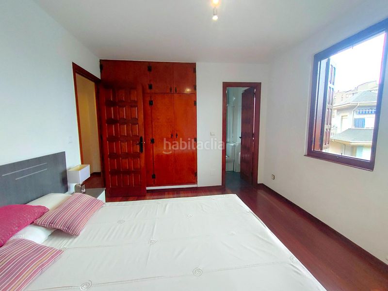 Foto 2e459a3f-99b9-466d-a91f-43991b21f889. Rent flat with heating parking in Cuatro Caminos Santander