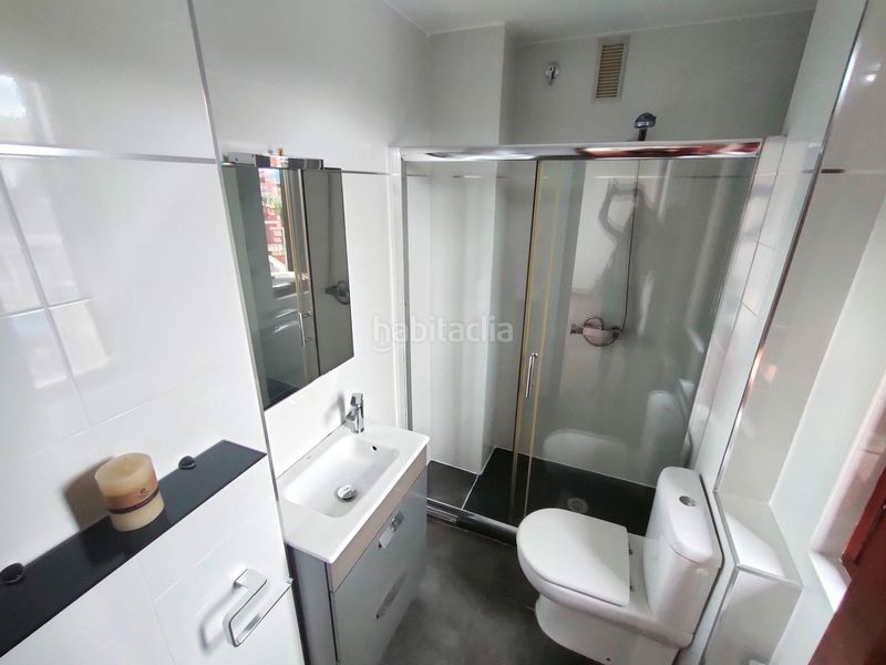 Foto 32ec9049-169e-466e-a3bf-2810c4291f4f. Rent flat with heating parking in Cuatro Caminos Santander