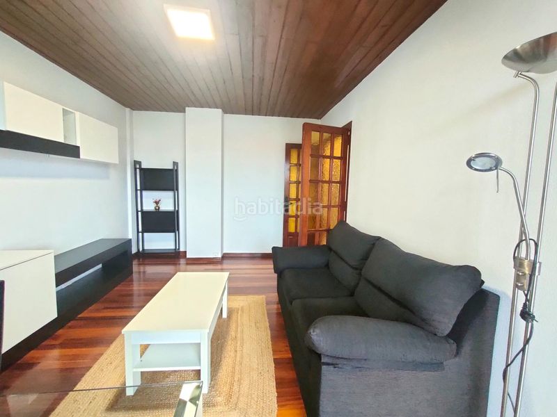 Foto 35d54682-037c-4c20-b2ab-abd5a2fe750f. Rent flat with heating parking in Cuatro Caminos Santander