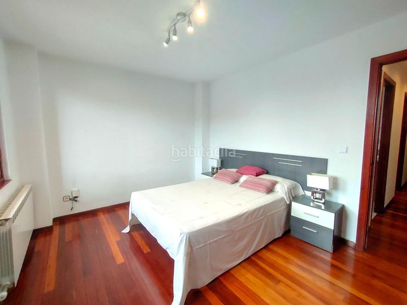 Foto 669771b6-82c6-4556-b44d-56fe0758fa7b. Rent flat with heating parking in Cuatro Caminos Santander