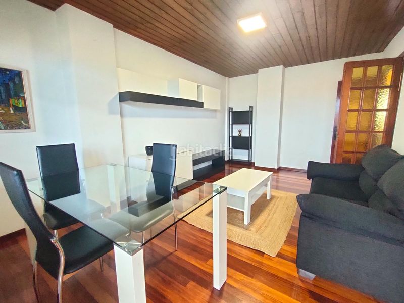 Foto 8c279a53-c7fb-4085-a277-0713f63b1e8d. Rent flat with heating parking in Cuatro Caminos Santander
