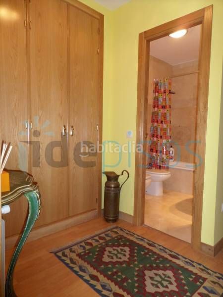 Foto 0f5e6c3a-2110-4d91-b427-5f51f1906f96. Rent flat with heating in Puerto Chico Santander
