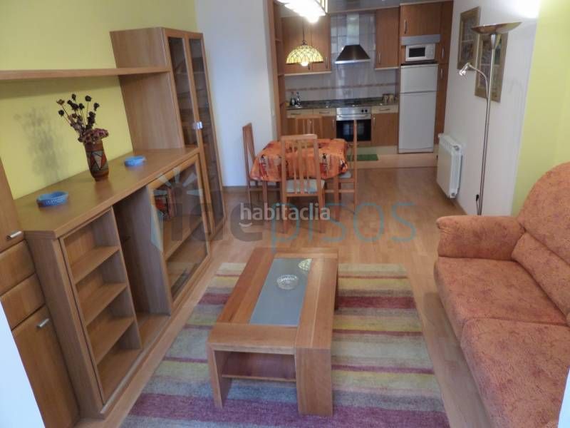 Foto 942b2cf7-9b24-4cc4-a164-b7763101d280. Rent flat with heating in Puerto Chico Santander