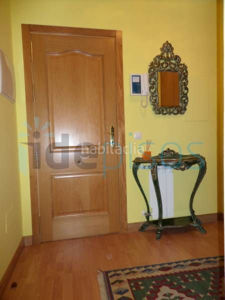 Foto eb01d043-07dc-4614-a505-83251a238c26. Rent flat with heating in Puerto Chico Santander
