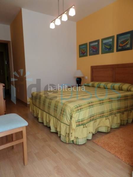 Foto f3424772-7393-4029-bdbc-43ced9ceba46. Rent flat with heating in Puerto Chico Santander