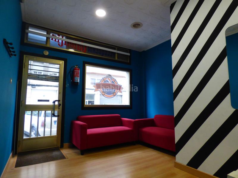 Foto 8fdf61ac-e754-408c-afbc-1b02092aab3c. Locale commerciale in rúa do doutor carracido 44 in Vigo