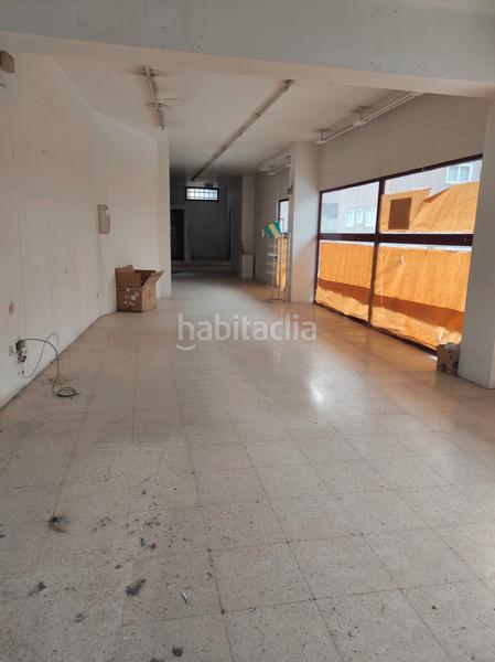 Foto 87cbdb14-e3d4-4506-87f9-75a4ff745697. Alquiler local comercial estupendo local en san roque al lado del calvario en Vigo