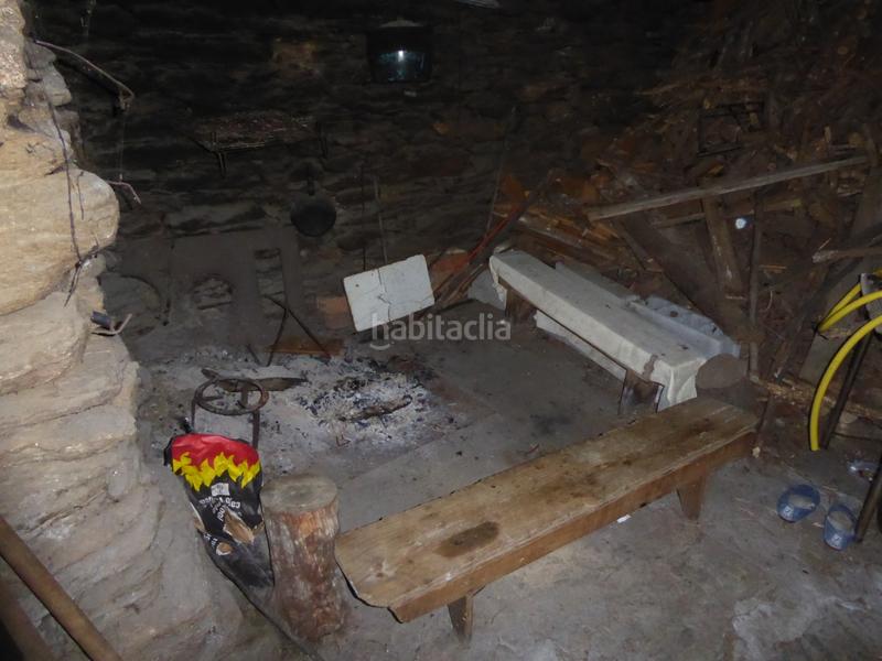 Foto 488d11e2-4b3d-417b-9a45-f571f14004d3. Masia a Leiro