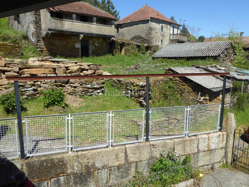 Foto 499146ee-866c-408b-9aa7-d7860fcc56eb. Masia a Leiro