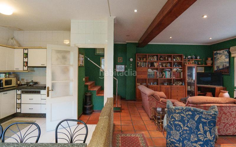 Foto 86f5cf68-5586-4278-b231-b28bd8cdf124. Duplex con riscaldamento parcheggio piscina in O Castro Vigo