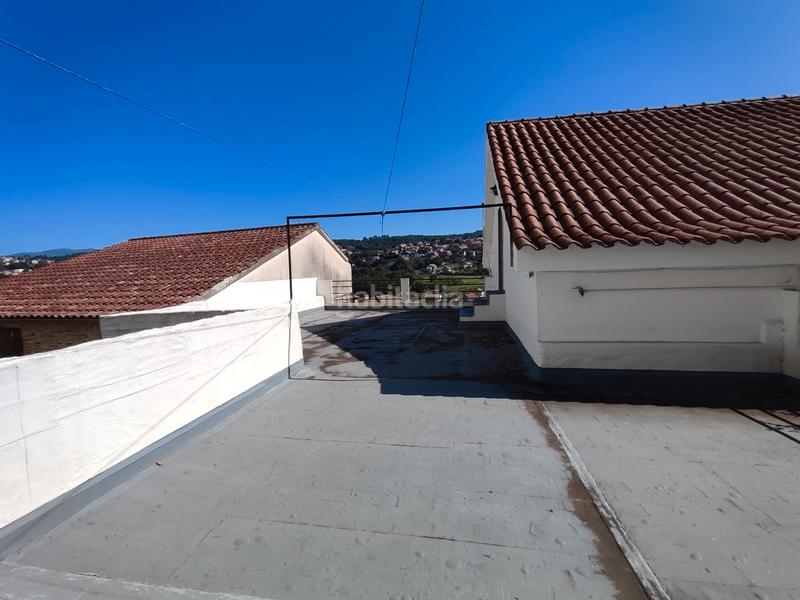 Foto f97f3349-a3b2-461f-a8cf-d6aa48a46ffe. Casa adosada chalet pareado en cabral en Cabral - Candeán Vigo